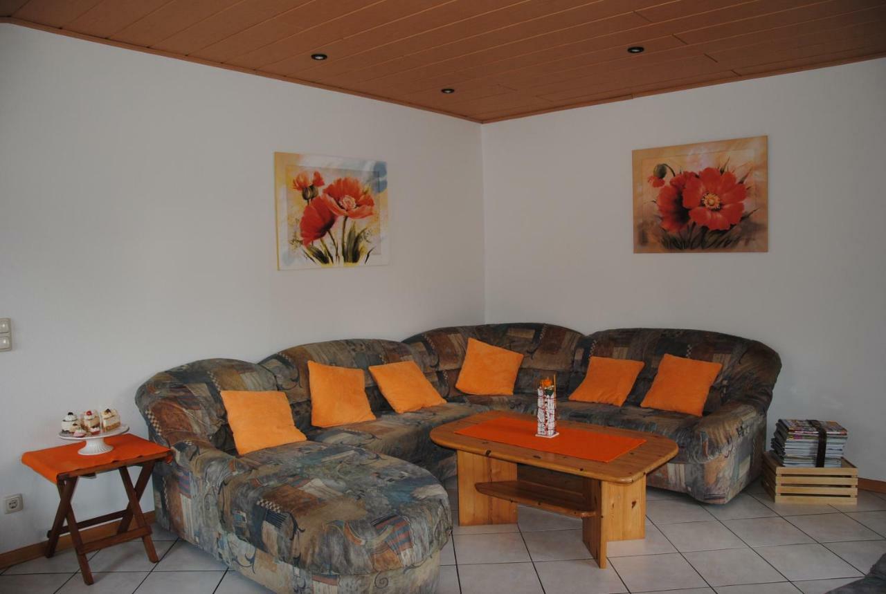 Ferienwohnung Rosengarten Osburg Exterior foto